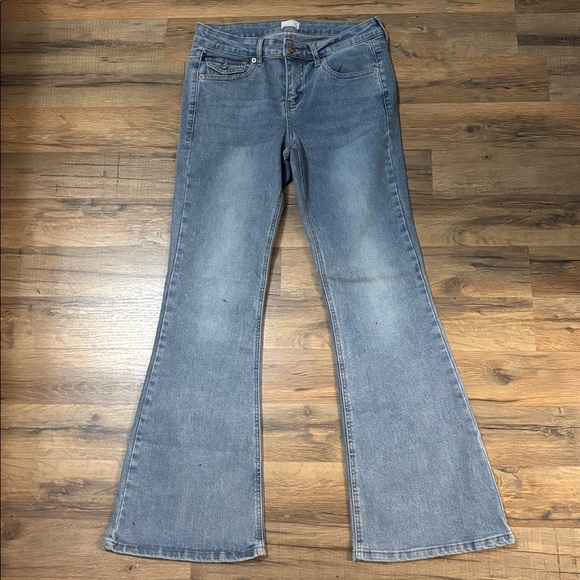 Women’s Size 5 Size 27 Simple Society Flare Bootcut Jeans Button Pocket Flap - Picture 1 of 8